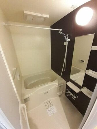 コンフォールつかさ Bの物件内観写真